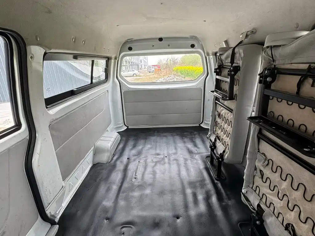 Jinbei Hiace X30L — миниатюра 8