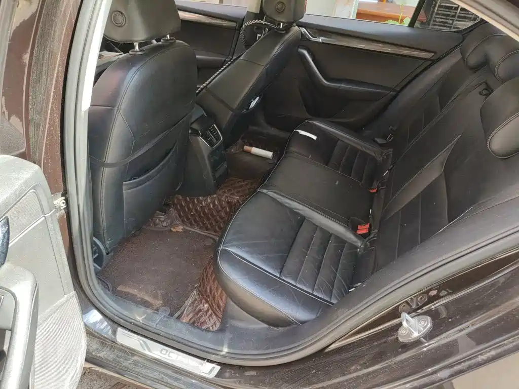 Skoda Octavia — миниатюра 13