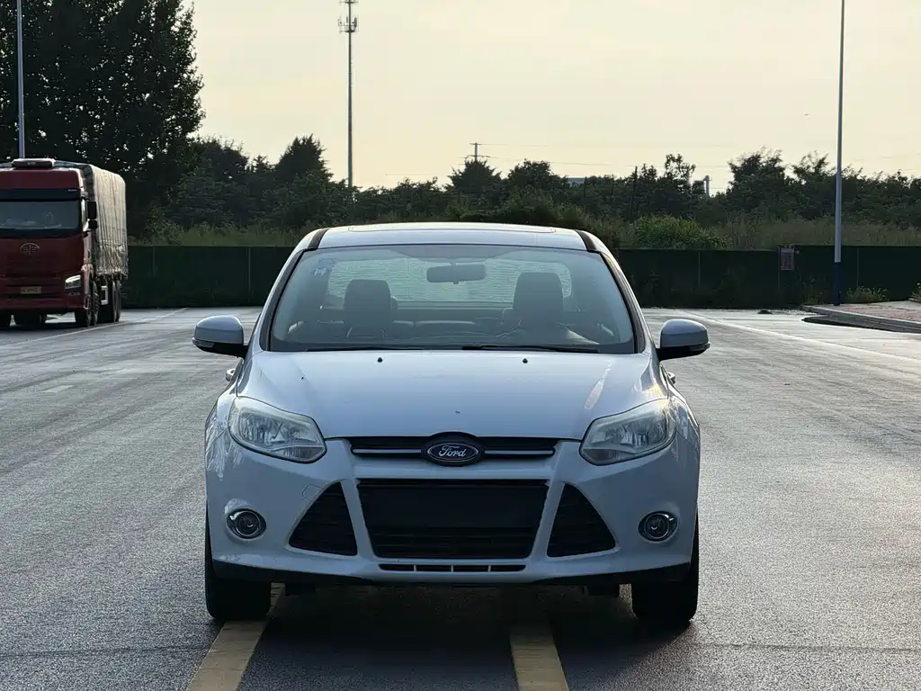 Ford Focus — миниатюра 2