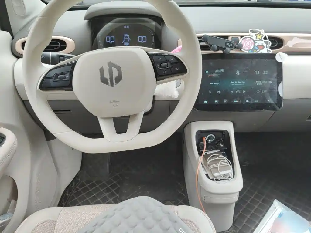 Leapmotor Leapmotor T03 — миниатюра 11