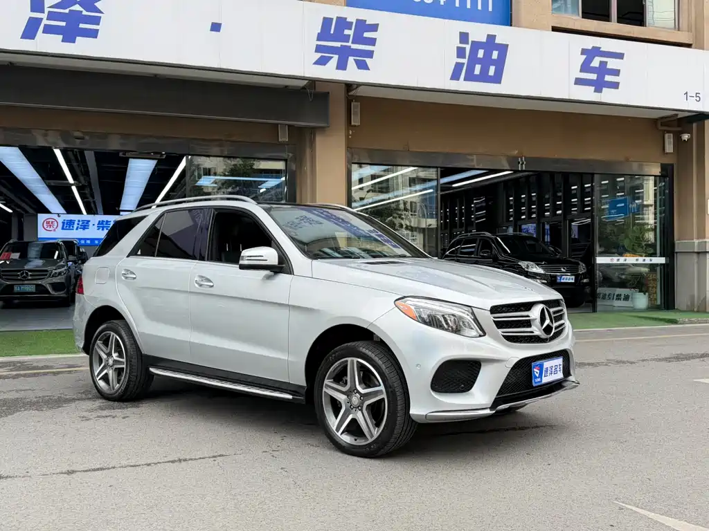 Mercedes-Benz GLE 2015 GLE 350 d 4MATIC