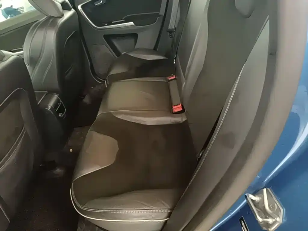 Volvo XC60 — миниатюра 17