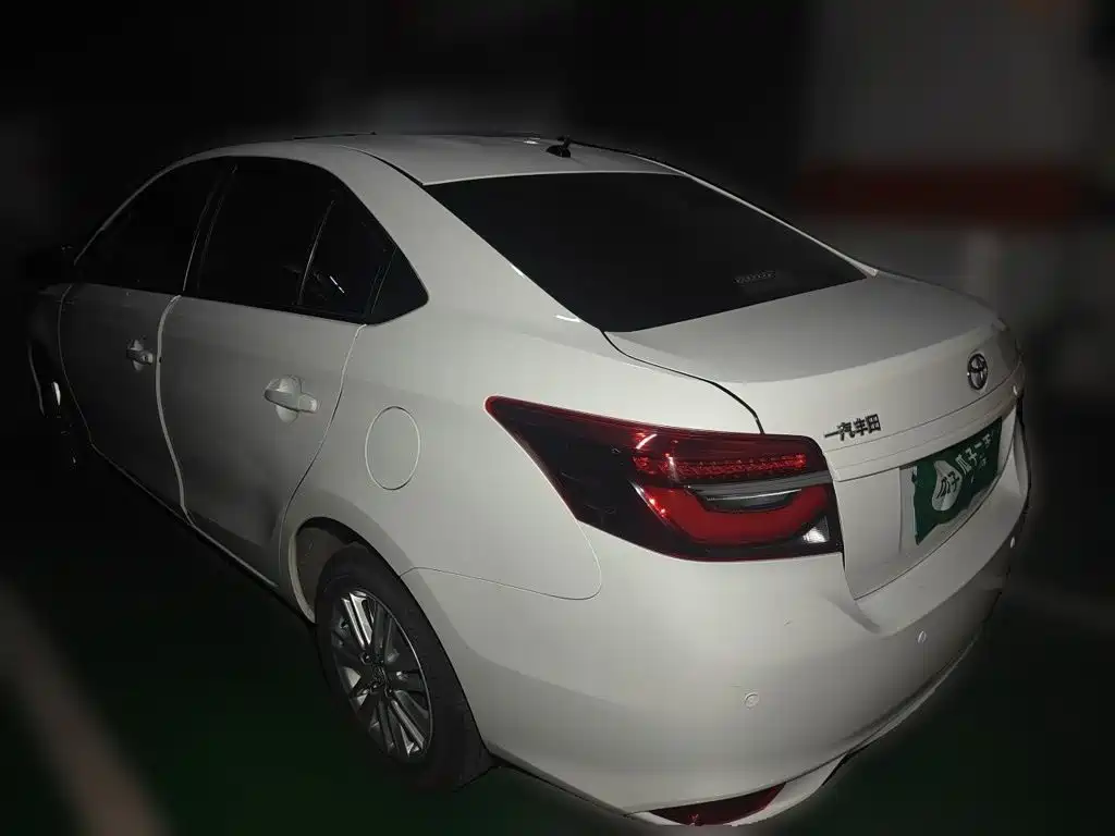 Toyota Vios — миниатюра 4
