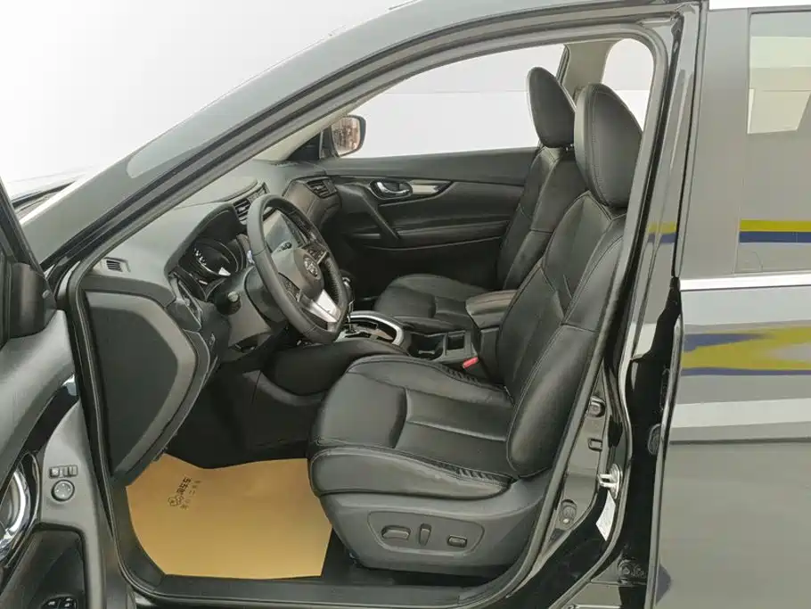Nissan X-Trail — миниатюра 9