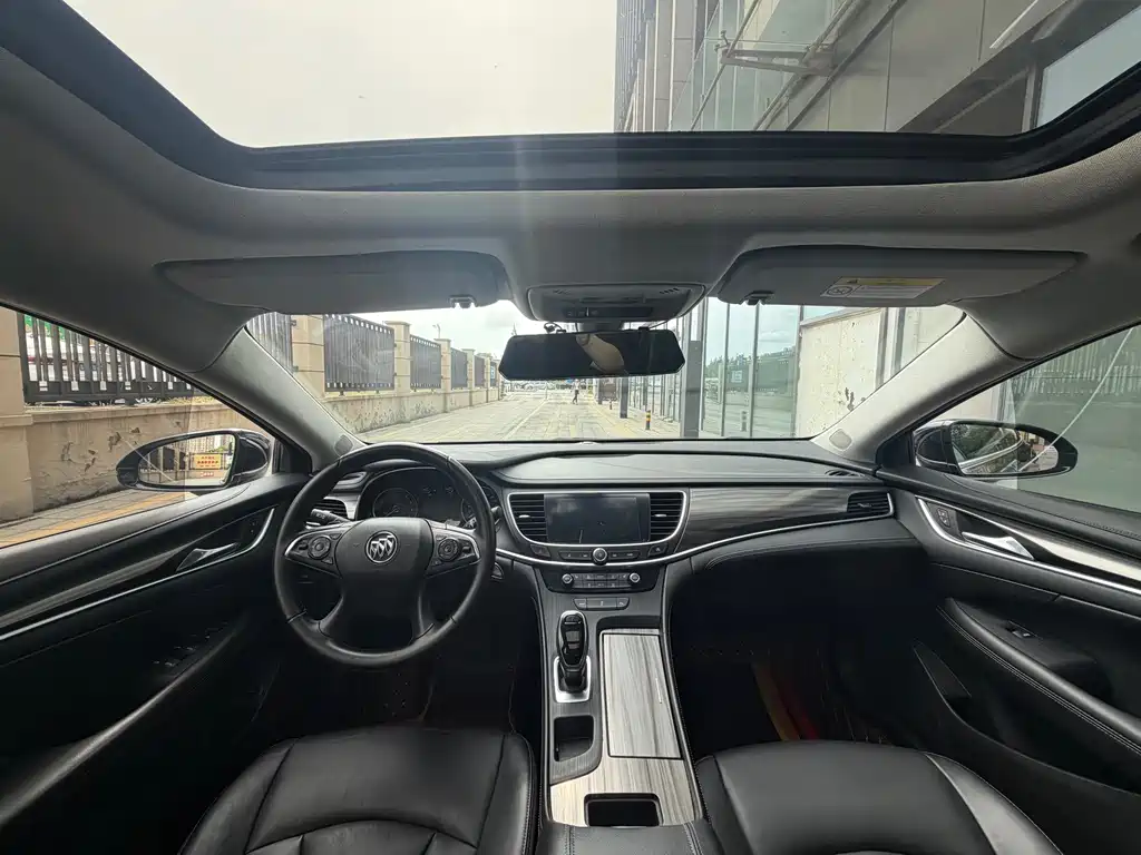 Buick LaCrosse — миниатюра 8