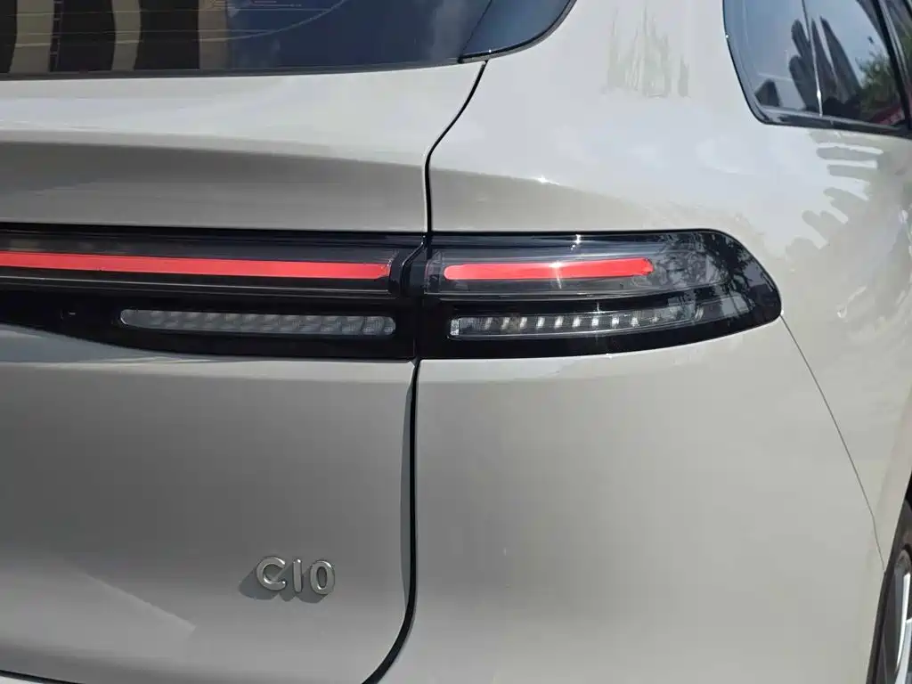 Leapmotor Leapmotor C10 — миниатюра 5