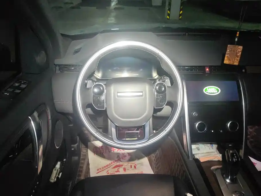 Land Rover Discovery Sport — миниатюра 15