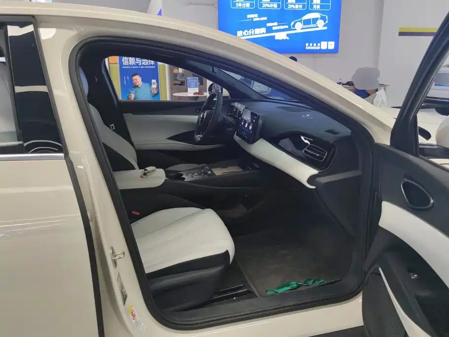 BYD Seal 06 — миниатюра 8