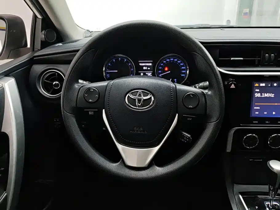 Toyota Corolla — миниатюра 15
