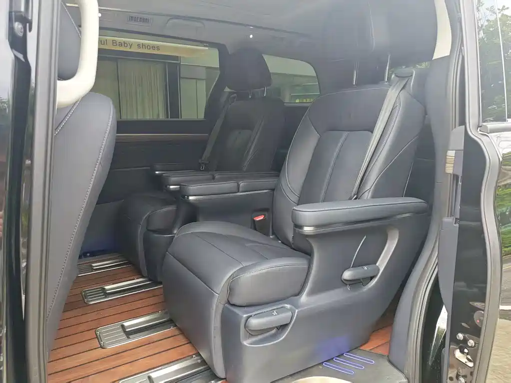 GAC Motor Trumpchi M8 — миниатюра 10