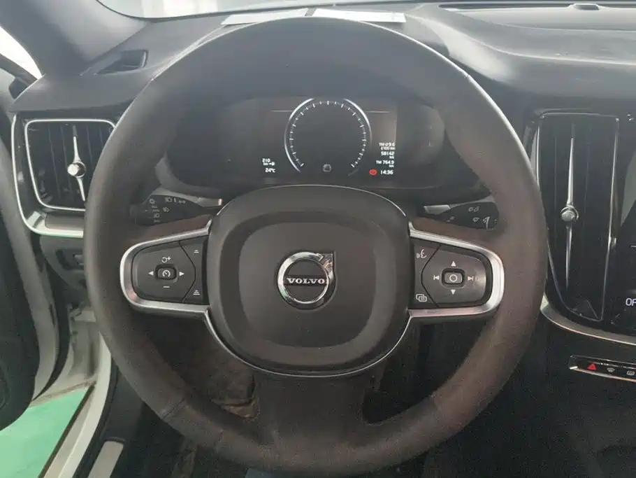 Volvo S60 — миниатюра 15
