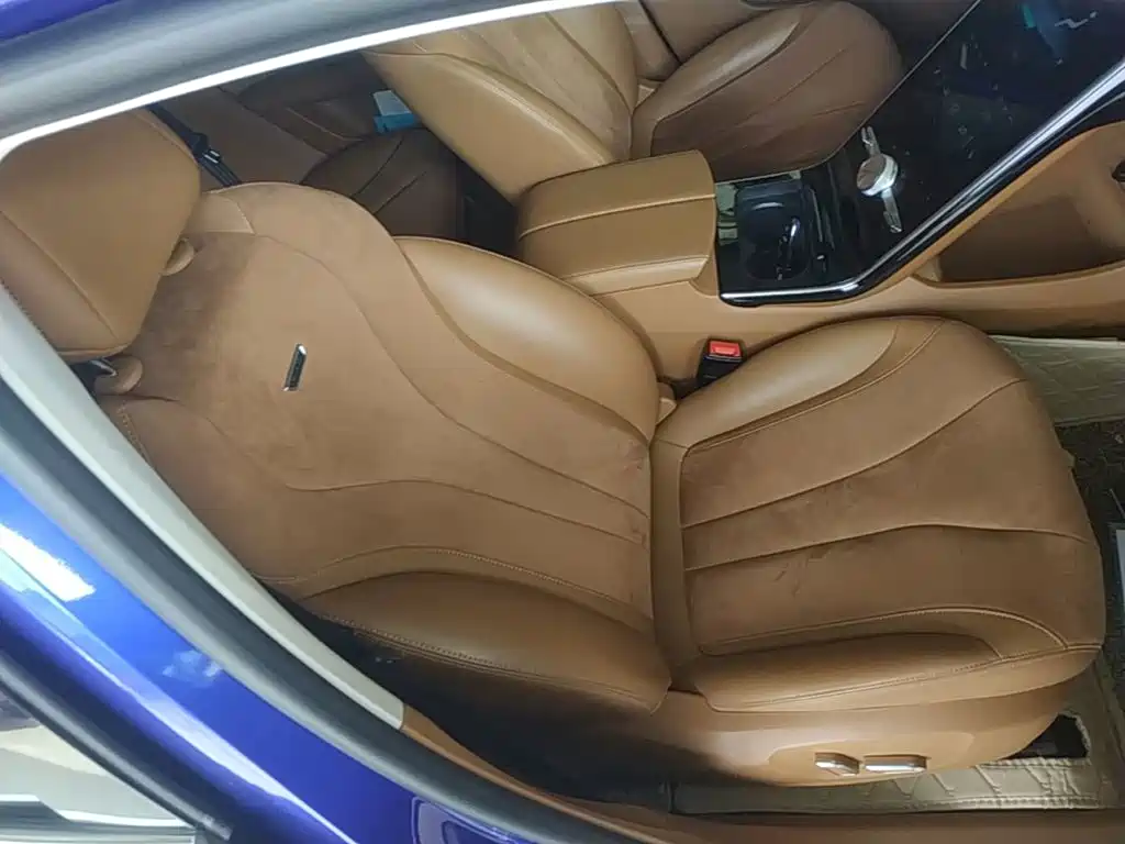Roewe MARVEL X — миниатюра 25
