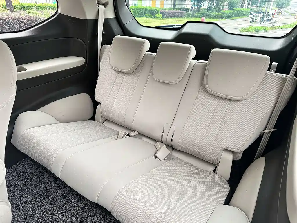 GAC Motor Trumpchi M6 — миниатюра 13