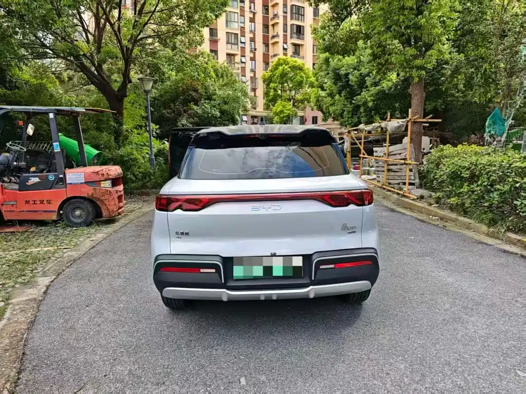 BYD Yuan UP — миниатюра 8