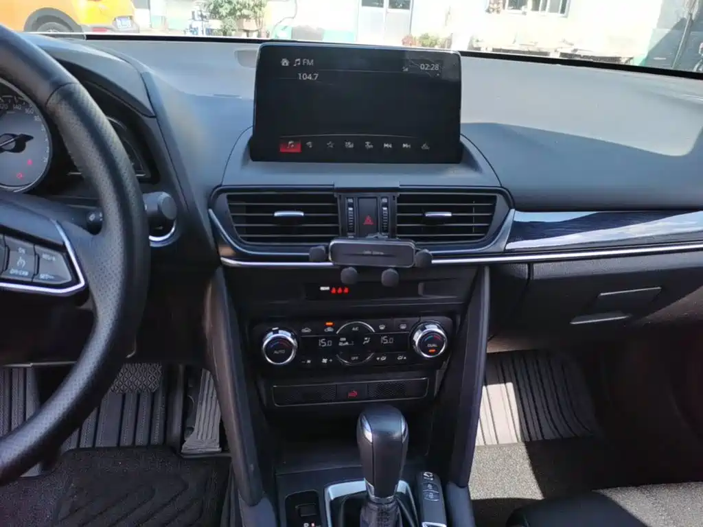 Mazda CX-4 — миниатюра 13