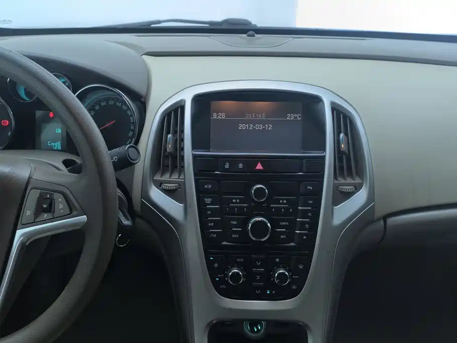 Buick Excelle — миниатюра 13