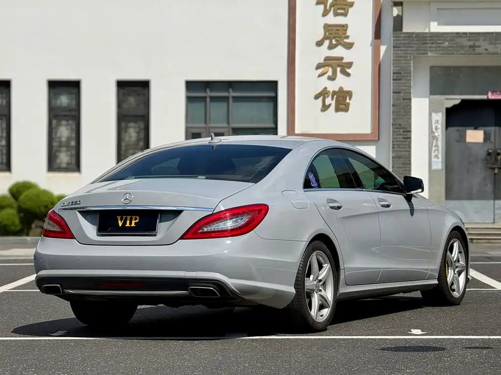 Mercedes-Benz CLS — миниатюра 5