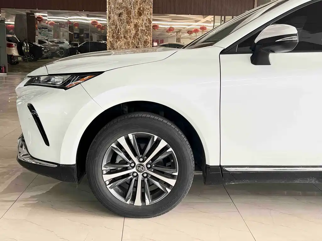 Toyota Venza — миниатюра 12