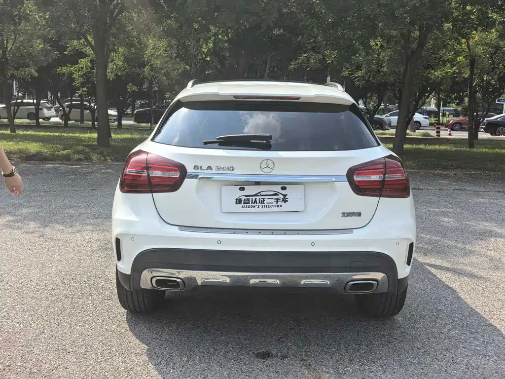 Mercedes-Benz GLA — миниатюра 3
