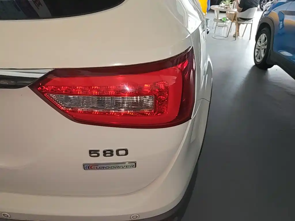 Fengguang Fengguang 580 — миниатюра 8