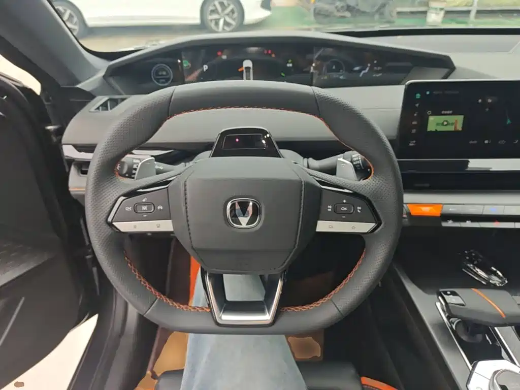 Changan UNI-V — миниатюра 11