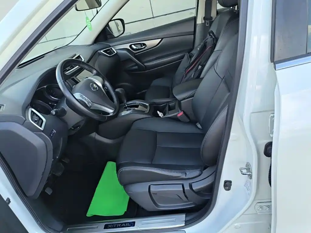 Nissan X-Trail — миниатюра 15