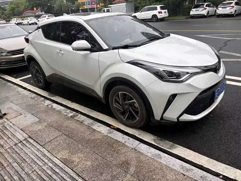 Toyota C-HR — миниатюра 3