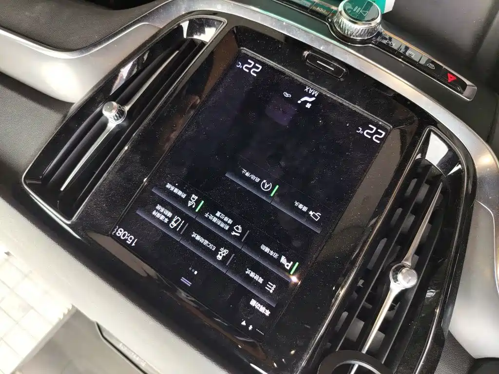 Volvo S60 — миниатюра 21