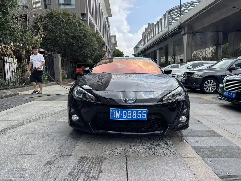 Subaru BRZ — миниатюра 2