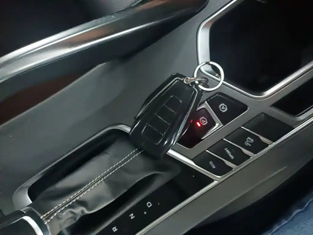 Geely Binyue — миниатюра 9