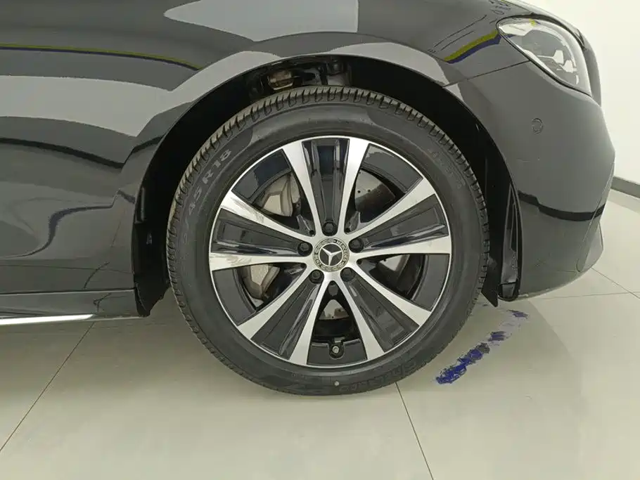 Mercedes-Benz E-Class New Energy — миниатюра 6
