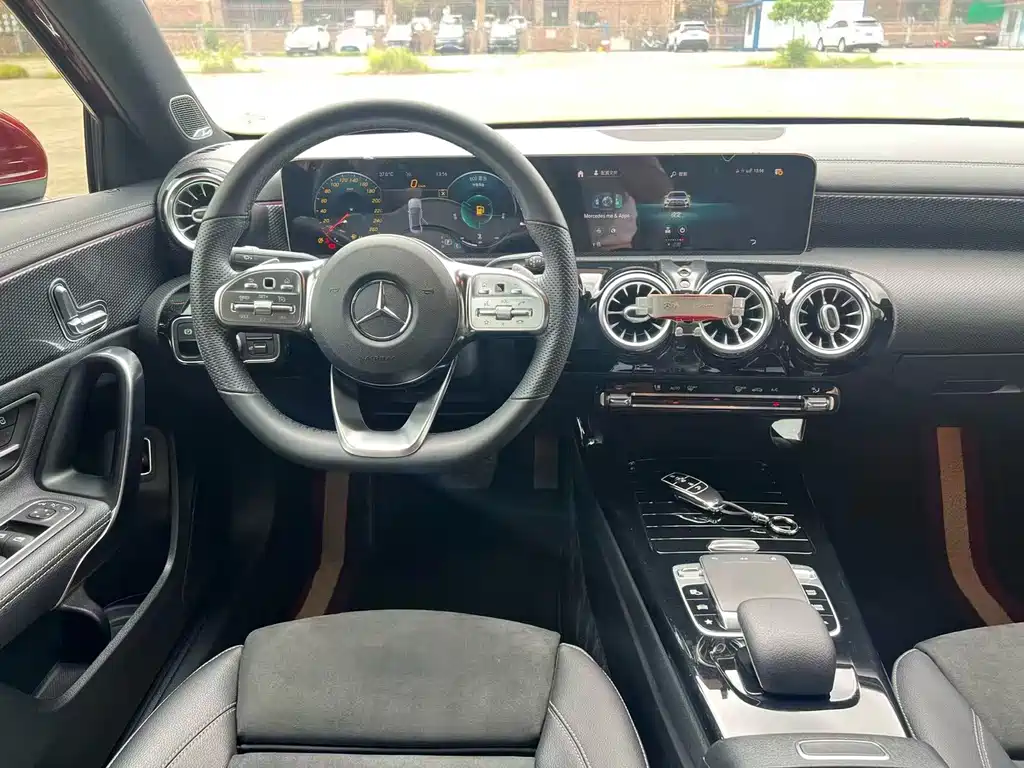 Mercedes-Benz A-Class — миниатюра 20