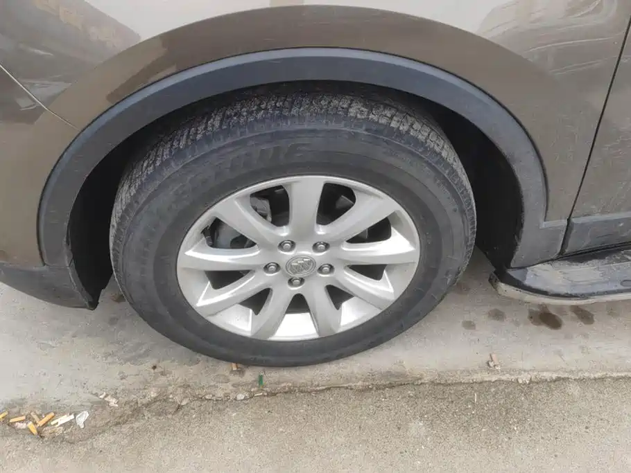 Buick Envision Plus — миниатюра 6