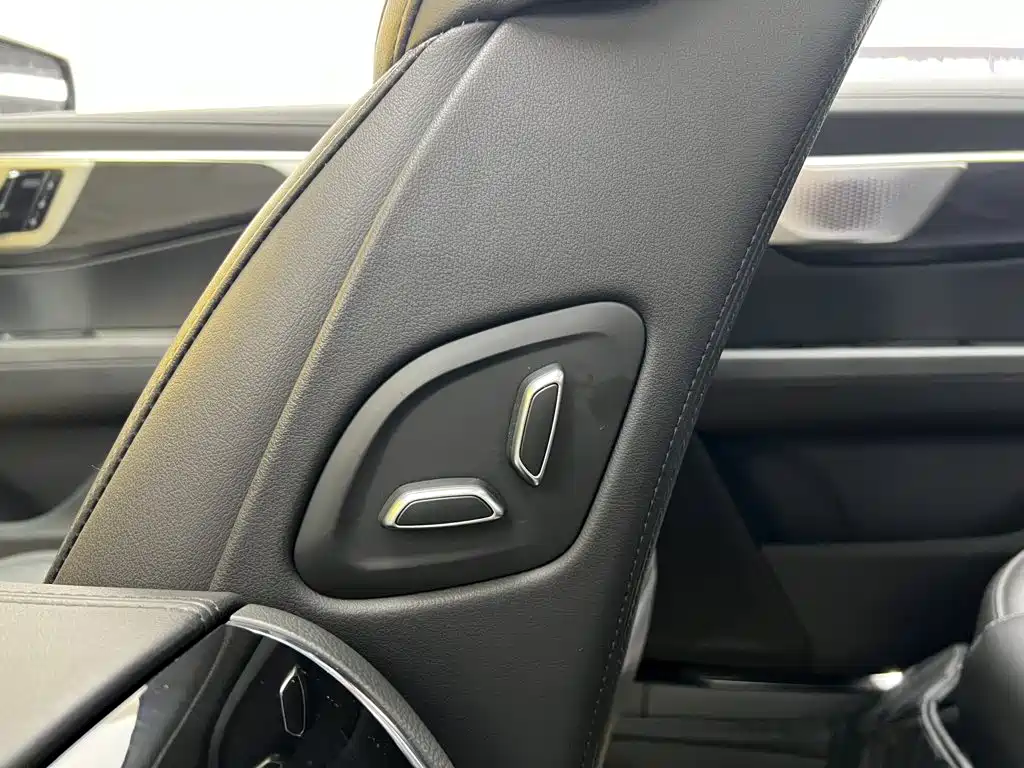 Cadillac CT6 — миниатюра 32