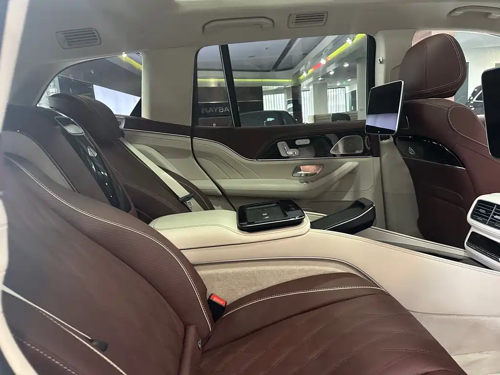 Mercedes-Benz Maybach GLS 2026 GLS 600 4MATIC