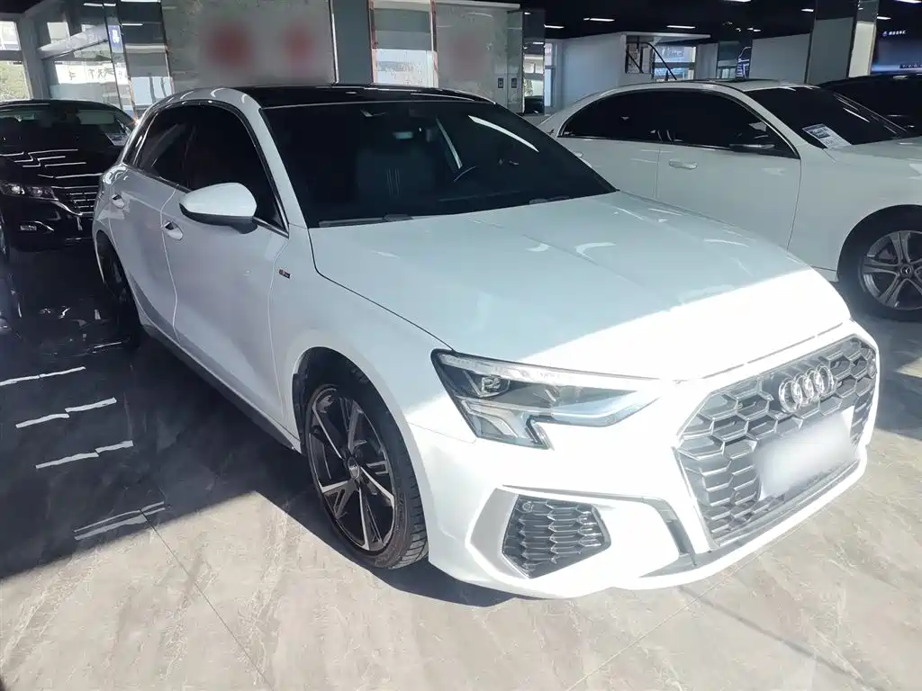 Audi A3 2021 Sportback 35 TFSI Fashion Sport