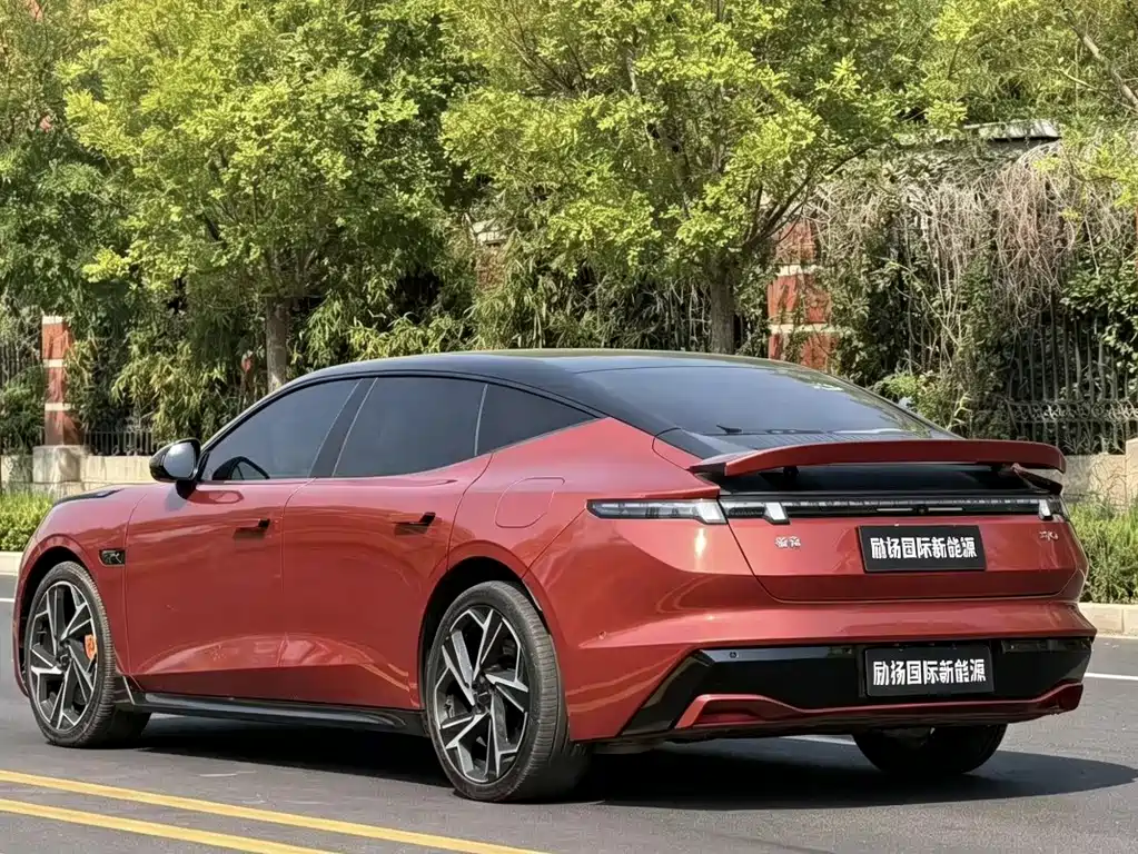 Lynk & Co Z10 — миниатюра 7