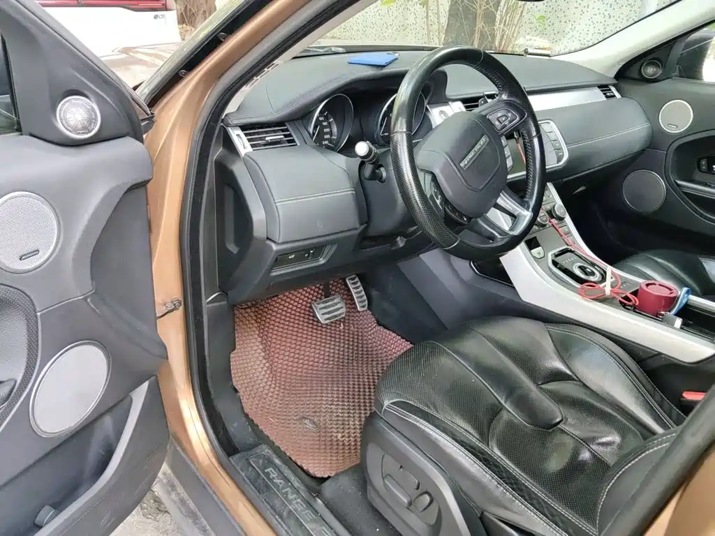 Land Rover Evoque (Import) — миниатюра 17