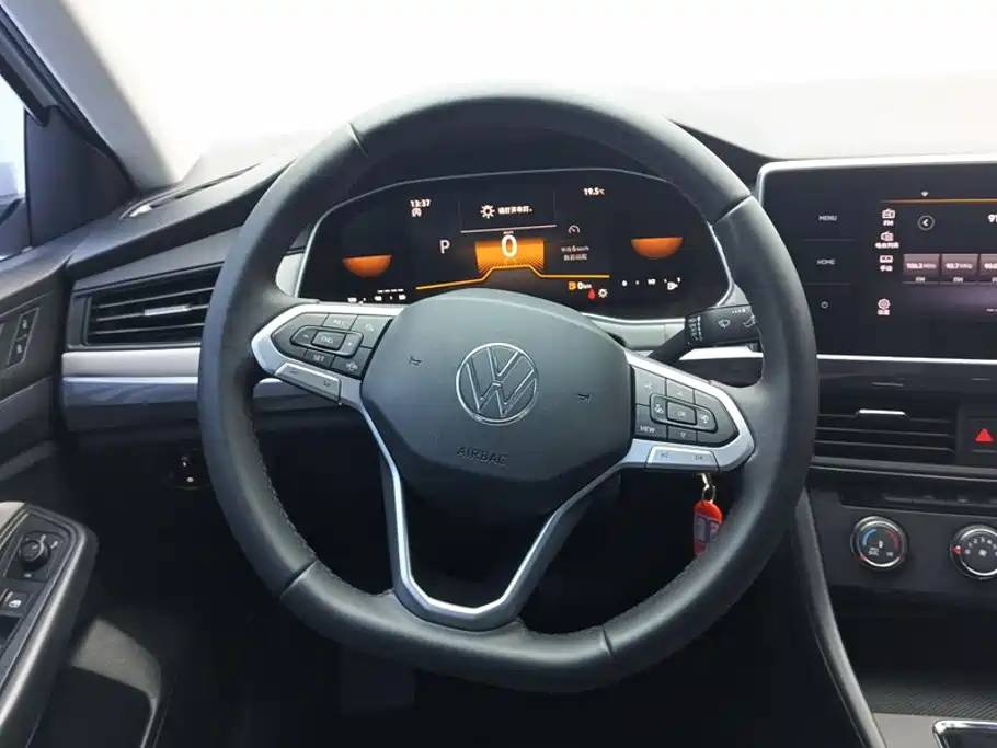 Volkswagen Bora — миниатюра 15