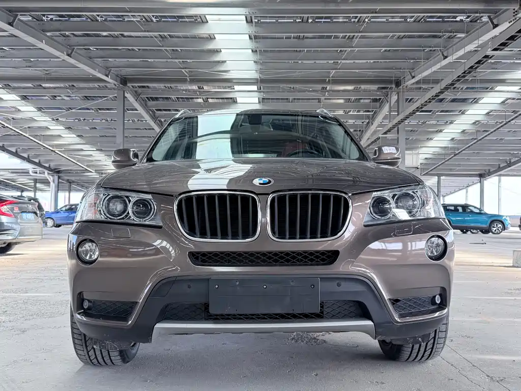BMW X3 (Import) — миниатюра 2