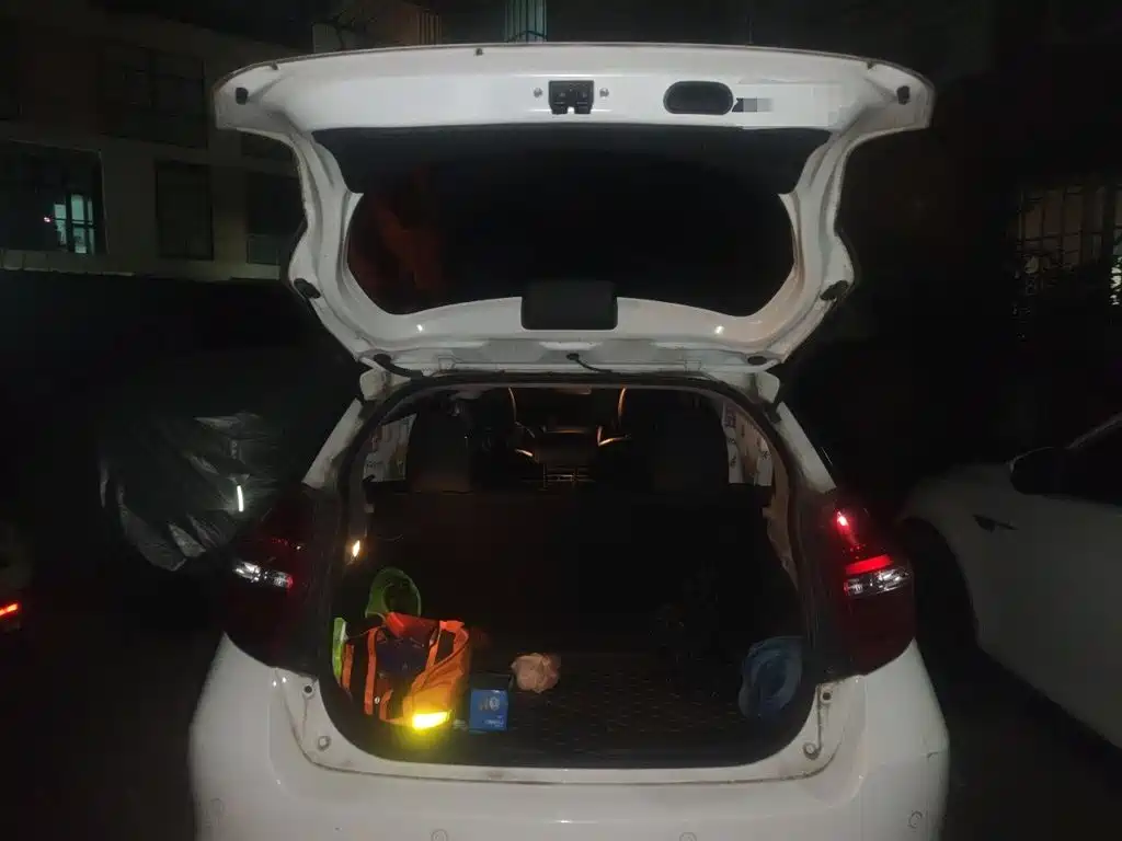 Toyota Vios FS — миниатюра 16