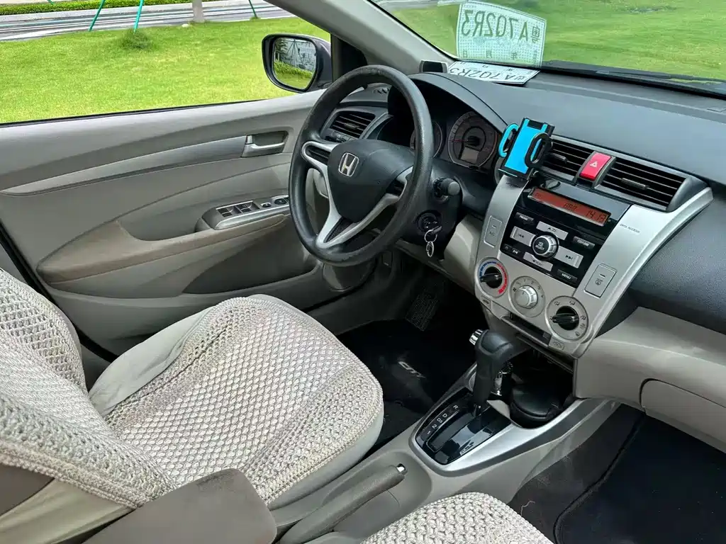 Honda City Classic — миниатюра 9