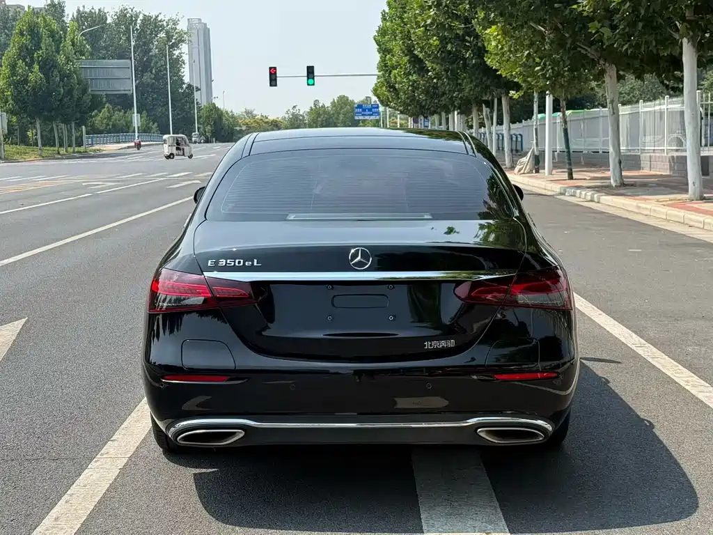 Mercedes-Benz E-Class New Energy — миниатюра 18