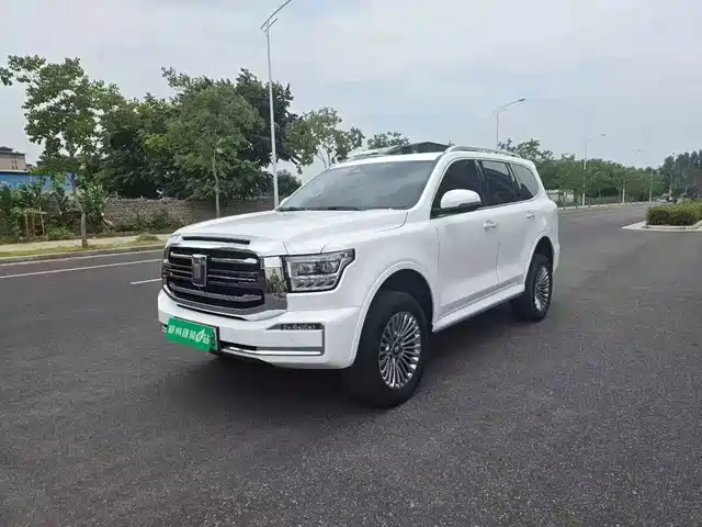 Tank Tank 500 Hi4-T