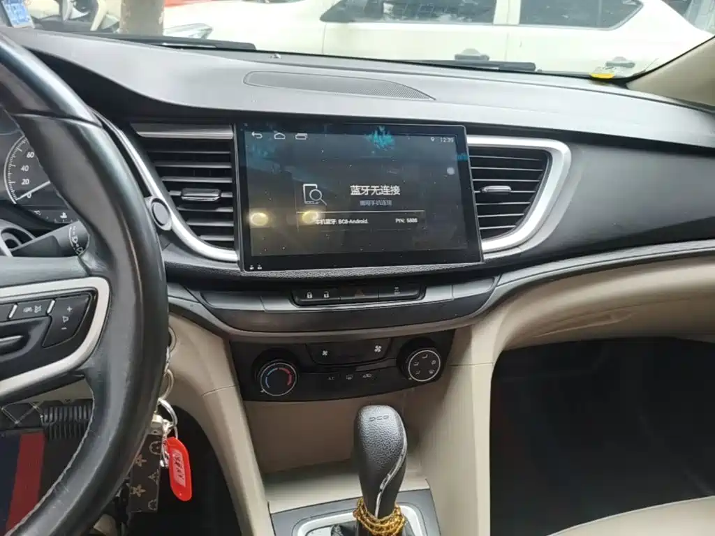 Buick Excelle — миниатюра 13