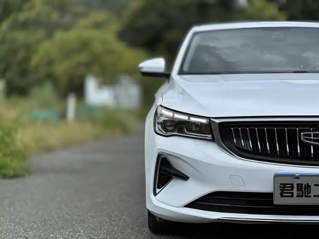 Geely Emgrand — миниатюра 4