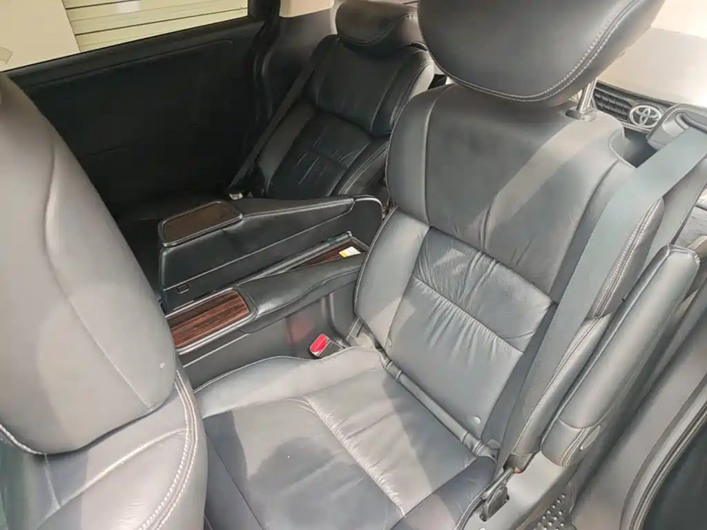 Honda Elysion — миниатюра 17