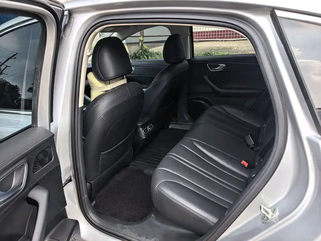 Roewe D7 — миниатюра 6