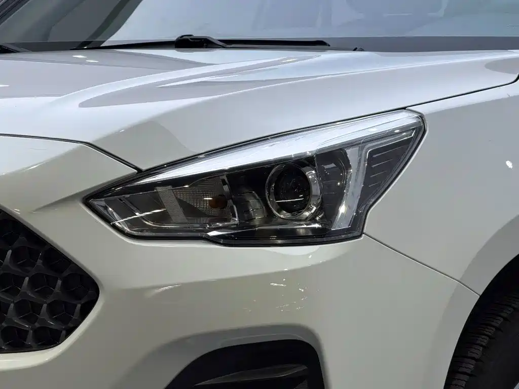 Haval M6 — миниатюра 7