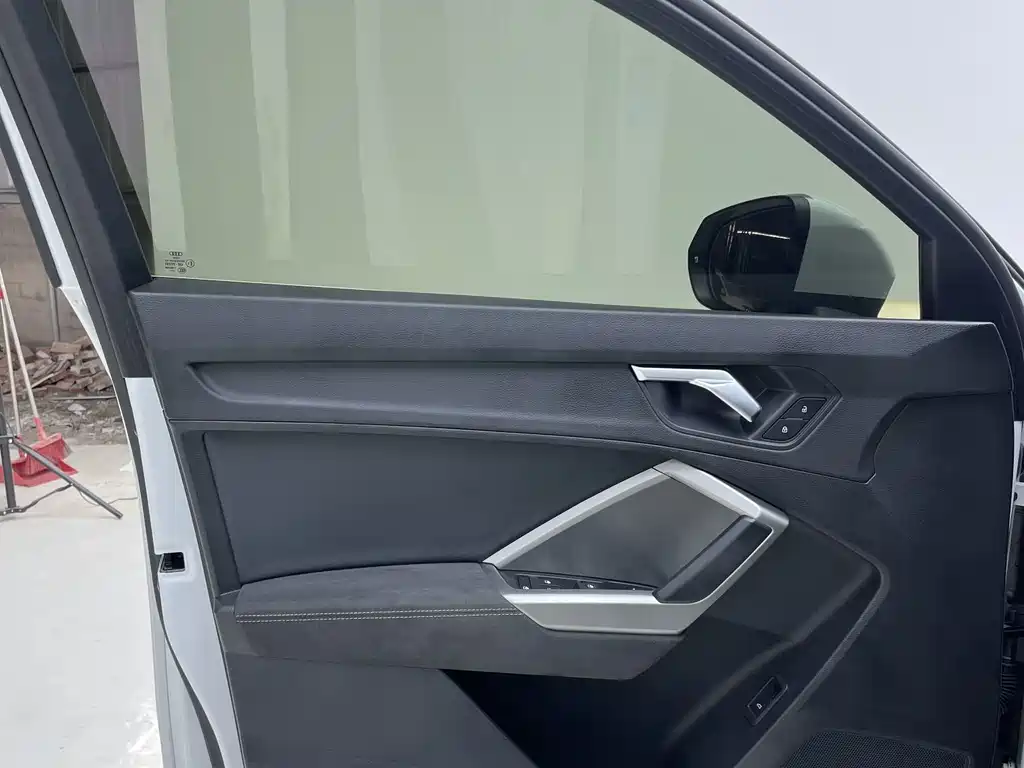 Audi Q3 — миниатюра 22